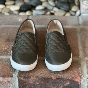 Steve Madden Zaander Quilted SlipOn Sneakers
